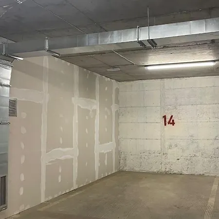 Mir Apartament *