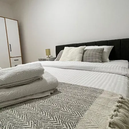 Apartament Mir