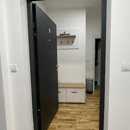 Apartament Mir Temerin