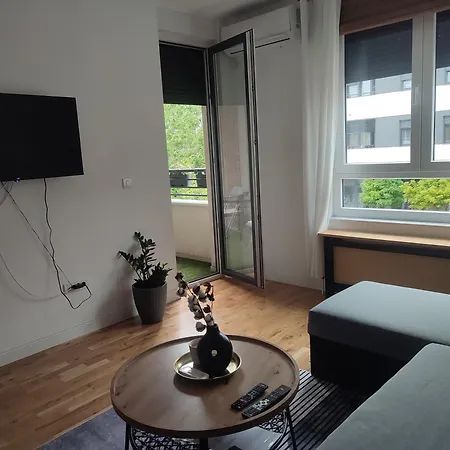 Apartament Mir *